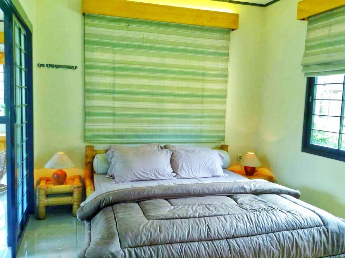 Designer Villa Osaka Puncak Eksteriør billede