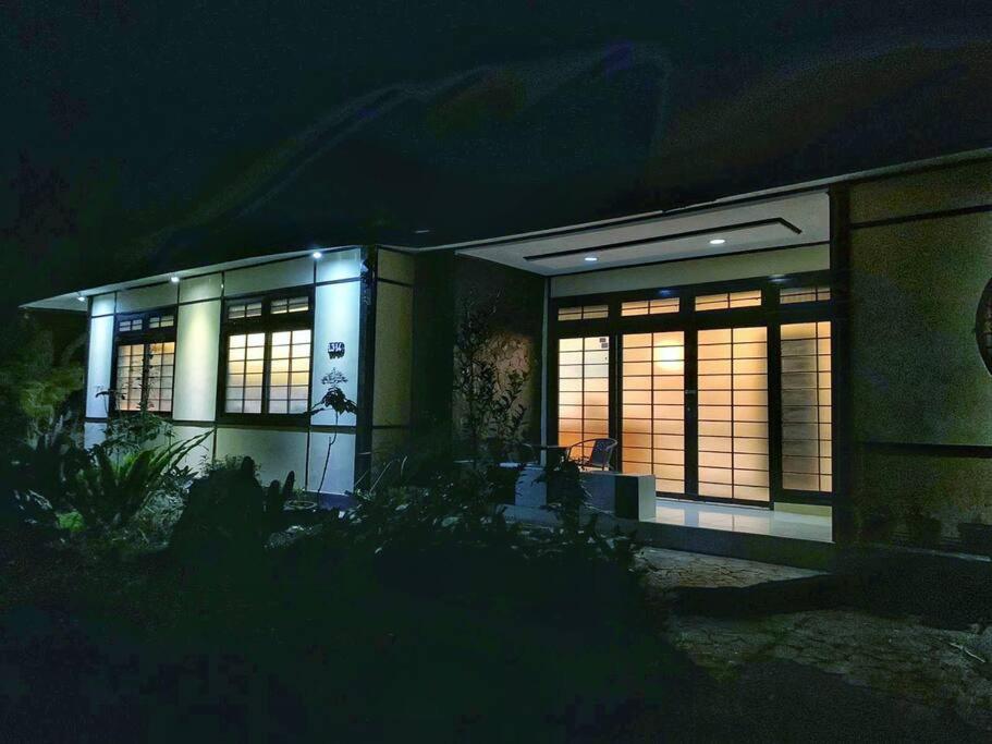 Designer Villa Osaka Puncak Eksteriør billede