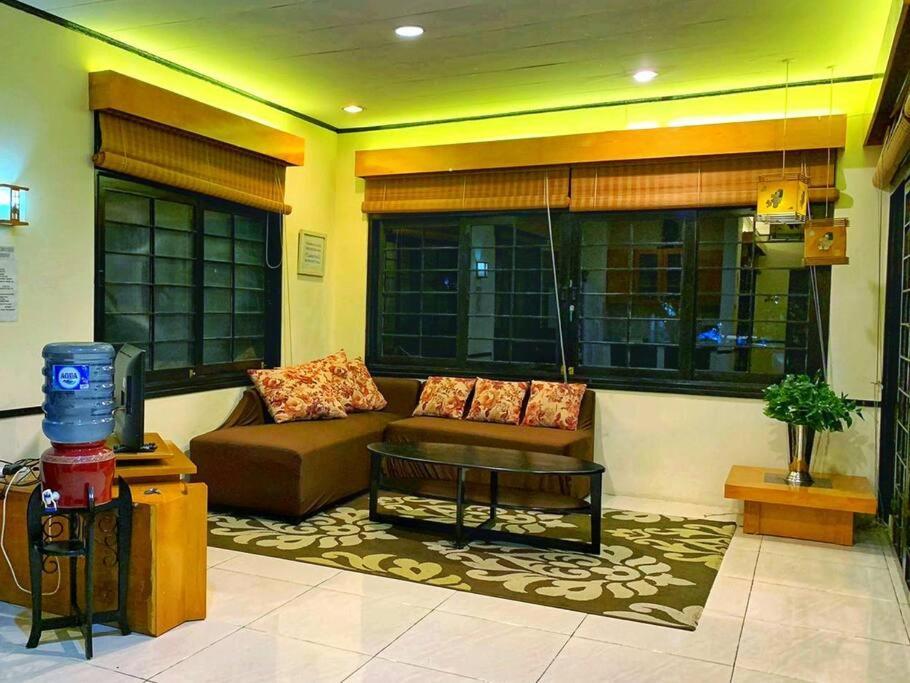 Designer Villa Osaka Puncak Eksteriør billede